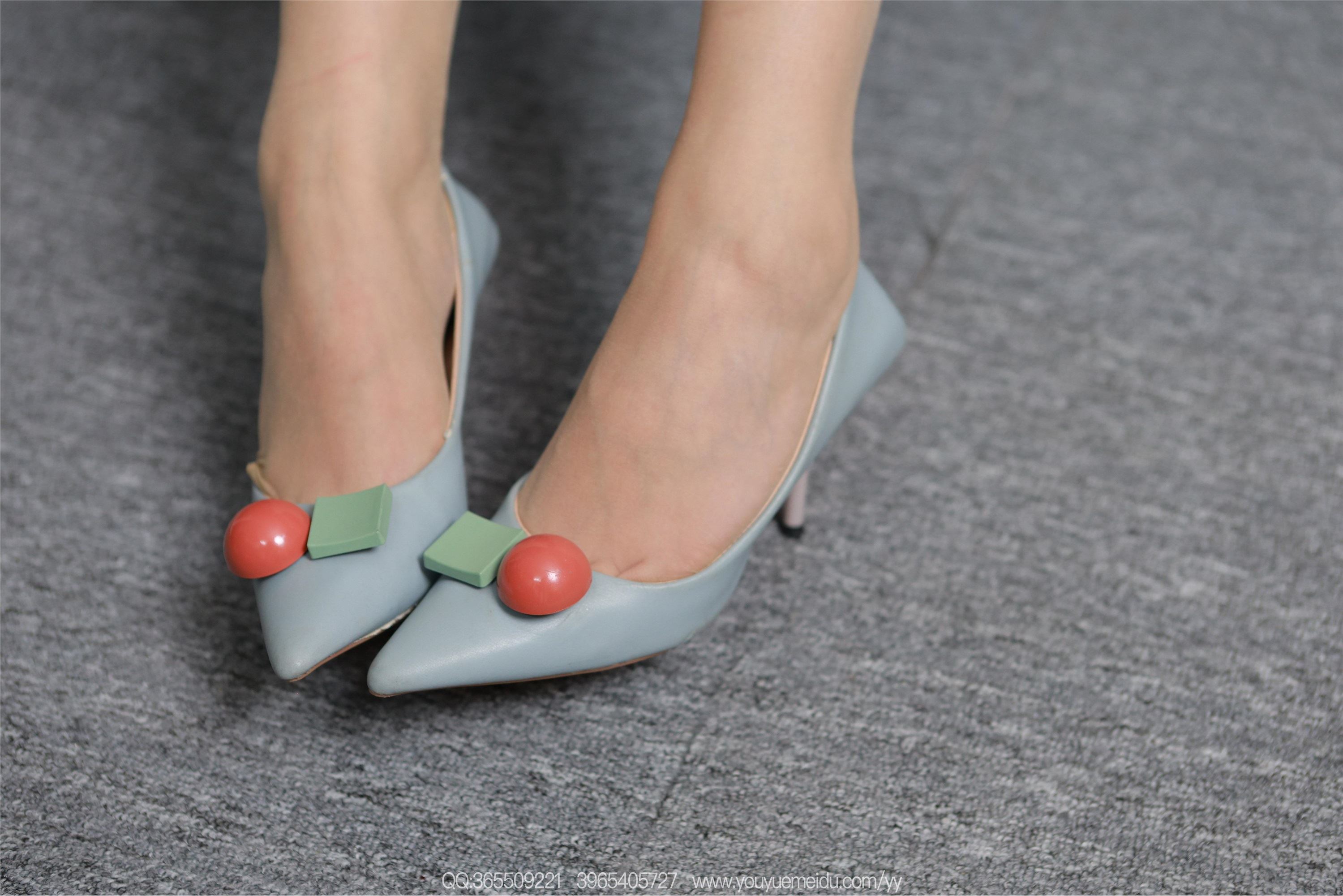 IESS异思趣向  2025.07.25 丝享家 2115 秋秋《低胸吊带（上）》